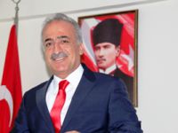 Rektör Ömer Çomaklı'dan 1 Mayıs Emek ve Dayanışma Günü Mesajı