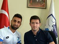 Gökhan Karadeniz BB Erzurumspor ile iki yıllık sözleşme imzaladı