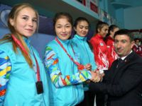 ULUSLARARASI CURLING TURNUVASI’NDA TÜRKİYE ŞAMPİYON OLDU