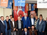 AK Parti Erzurum İl Başkanı Öz, seçim gezilerini sürdürüyor