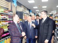 Düzgün Market'in 17'nci şubesi Şükrüpaşa'da açıldı