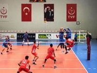 PALANDÖKEN BELEDİYESPOR LİDERLİĞİ SEVDİ