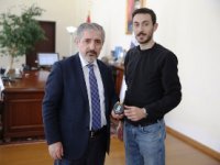 Ardahan Üniversitesi'ne "Buz Pisti"