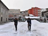 Yakutiye Belediyesi Kar Temizliğini Aralıksız Sürdürüyor