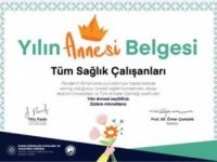 Sağlık çalışanları yılın annesi seçildi