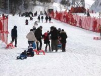 Yağan kar Palandöken’e ilaç gibi geldi, pistler doldu taştı