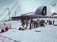 Snowboard Türkiye Şampiyonası Palandöken'de başladı