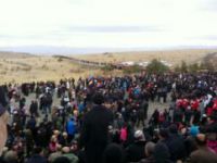 Erzurum'da 10 binler yürüdü..