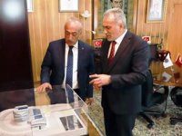 Yozgat Bozok Üniversitesi Rektörü Karadağ’dan, Rektör Çomaklı’ya ziyaret