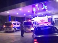 Erzurum'da ihbara giden polisi boynundan bıçakladı