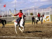 Erzurum’da Cirit 1. Lig müsabakaları devam ediyor