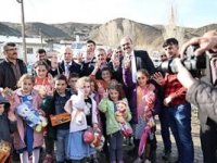 Aziziye’de 14 Mayıs seferberliği ...Başkan Orhan’dan 4 günde 25 köy ziyareti