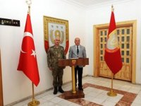 Tümgeneral Tevfik Algan görevine başladı