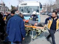 Erzurum’da trafik kazası; 14 yaralı