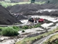 Erzurum'da yağış sonrası korkutan manzara