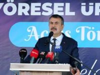 Bakan Tekin Erzurum'da yöresel ürünler çarşının açılışını yaptı