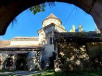 Bağbaşı Taş Camii görenleri büyülüyor