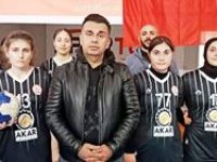 Erzurum ASH Spor Kulübü'nün hentbol galibiyeti