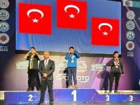 Muay Thai’de Türk Bayrağını dalgalandırdılar