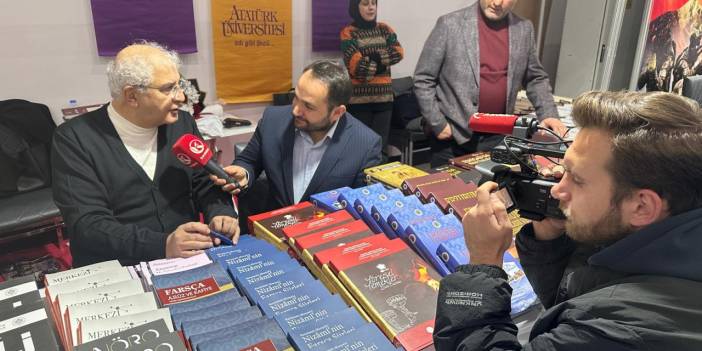 Prof. Dr. Hakan Kadıoğlu, Kitapseverlerle Erzurum’da Buluştu