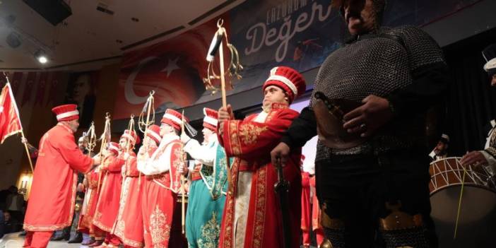 Engelleri aştılar, mehterle coşturdular