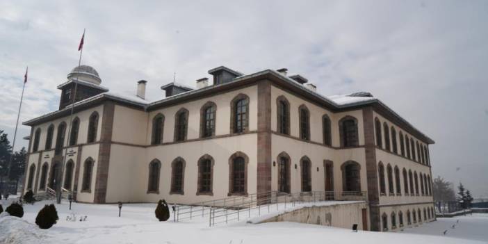 "Erzurum kongre binası yıkılmayacak"