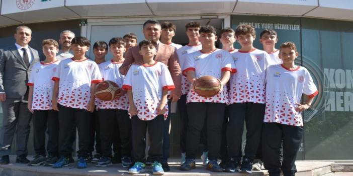 Potanın yıldız dev adamlarını Analig’e uğurlandı