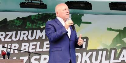 Erzurum’da gençlere spor yatırımı sürüyor: Başkan Sekmen’den dikkat çeken mesaj