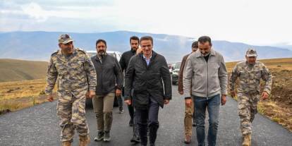 Erzurum’da 3 bin 216 metre rakımda yol çalışması! 45 milyon liralık yatırım