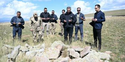 Vali Baruş’tan Dumlu Baba Yaylası’nda anlamlı ziyaret! Göçerlerle buluştu