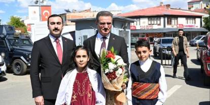 Vali Baruş’tan Çat’ta eğitim talimatı! Öğrencilerin devam-devamsızlığı takip edilecek