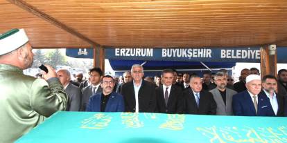 Mehmet Emin Öz’ün ağabeyi Ahmet Turan Öz son yolculuğuna uğurlandı