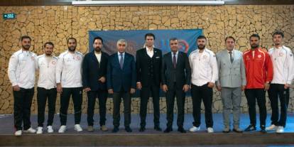 Erzurum’da 1.920 öğrenci curling ile tanışacak!