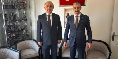 Erzurum’da sığınmacıların “Büyük Baba”sına anlamlı ziyaret