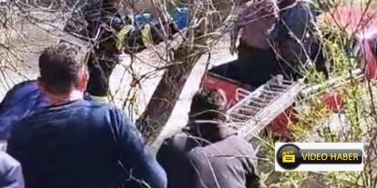 Sürücü aracıyla dereye uçtu