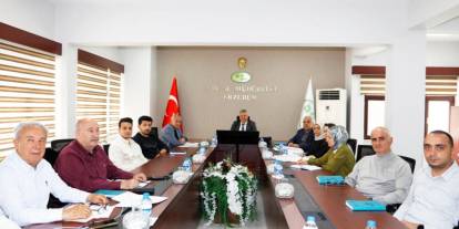 Aksu ve Olur enerji projeleri masaya yatırıldı