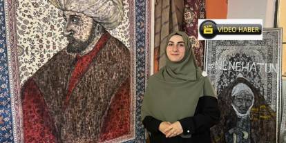 Halıların üzerine tarihi şahsiyetleri çiziyor