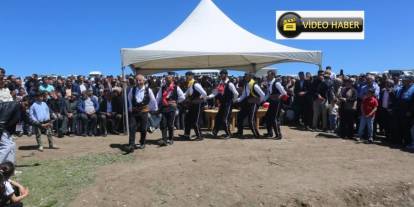 Karayazı'da Ters Lale Festivali coşkusu