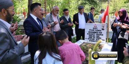 Arefe gününde şehitlikler ziyaret edildi