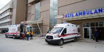 Erzincan- Erzurum kara yolunda kaza: 5 yaralı