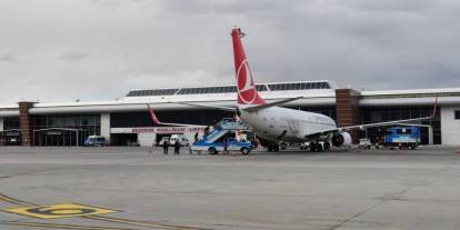 Erzurum’da beş ayda 497 bin 449 kişi uçtu