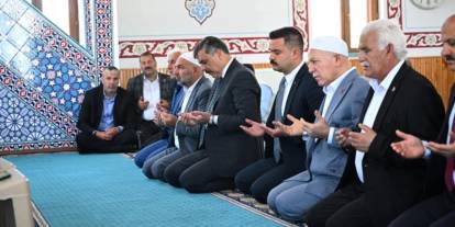 Vali Çiftçi ve Başkan Sekmen, mevlit programına katıldı