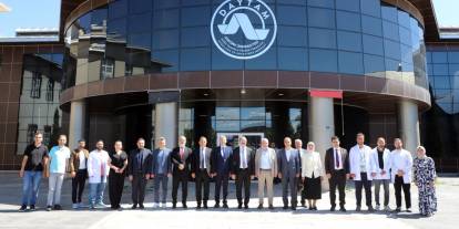 EVYAP Heyeti, İlaç Hammadde Üretim Tesisi İçin Atatürk Üniversitesinde…