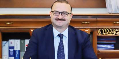 Aylık 30 bin TL’lik burs imkânı sunuyor