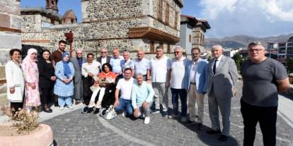Esin Sarıaslan'a yapılan saldırıya kınama