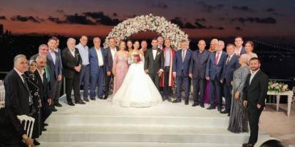 Önal ve Taşar Aileleri’nin Mutlu Günü