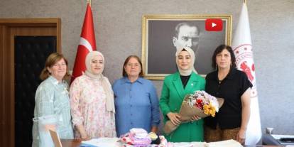 Kaymakam hanıma, mahalleliden anlamlı ziyaret
