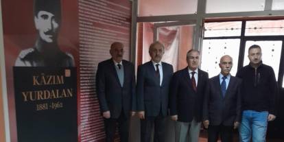 ER-VAK’tan Kazım Yurdalan Ortaokulu’na kültür hizmeti