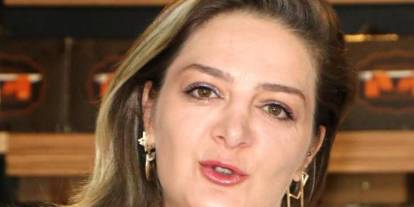 "Uçak seferi sayısı ve bilet fiyatları turizmi olumsuz etkiliyor"