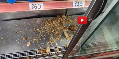 Erzurum'da iş yerinde korkutan anlar, Dolapta donan şişe patladı